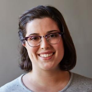 Ejemplo De Foto De Currículum Para Mujer Con Fondo Neutro